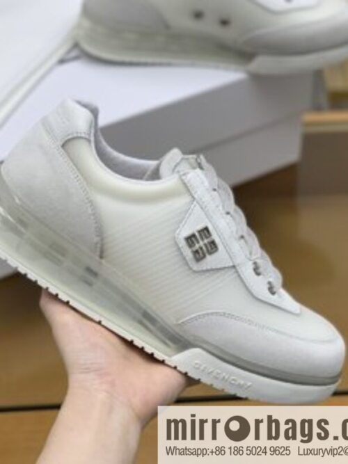 i1659967893_4294_4-800x8004vmo4bpuumz71875_20250719062213.jpg Givenchy Givenchy, iconic metal buckle 4 G pattern men\'s sneakers