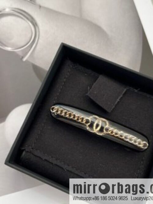 i1661846764_5035_2-800x800poxxesot0li7751_20250716000453.jpg New ☑️ Chanel double c acrylic hairpin hairpin