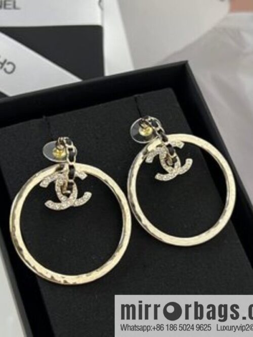 i1661950681_2321_1-800x800liwrv2tusd47663_20250716000403.jpg New ☑️ Chanel C2 gold double c round stud earrings