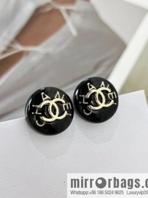 i1661950940_6591_5-800x800jaqi2cnixvz7652_20250716000356.jpg New ☑️ Chanel C1 double c round acrylic stud earrings