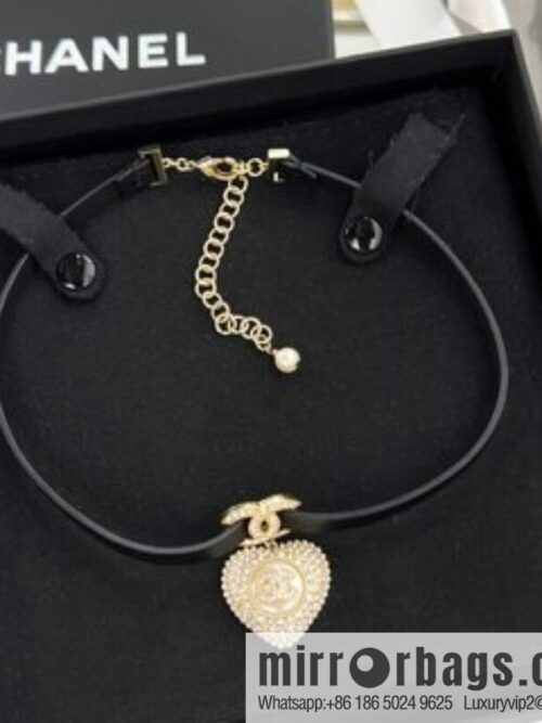 i1661953987_2120_2-800x800sovlpomsorc7617_20250716000338.jpg New ☑️ Chanel full diamond peach heart double c black leather rope necklace