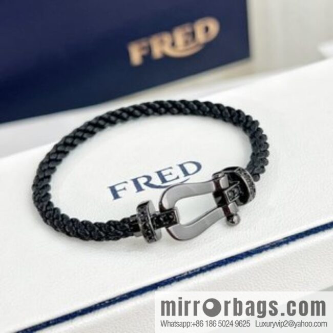 Fred Limited Black Titanium, Darth Vader Bracelet Bracelet