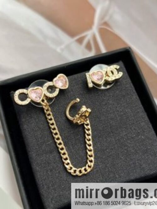 i1663145158_3651_1-800x800tvjdbptx3rz4693_20250715233606.jpg New ☑️ Chanel c1 double c pink peach heart earrings