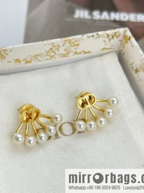i1663834534_3128_2-800x800omzjd2rugh14078_20250715233036.jpg New ☑️ Dior CD pearl stud earrings