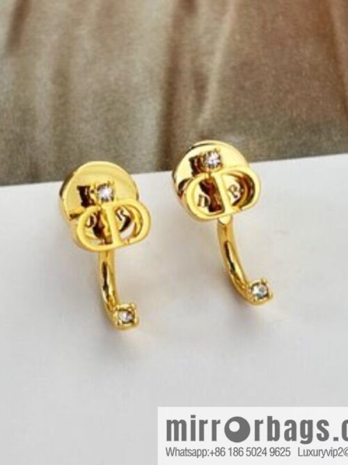 i1664887623_3262_4-800x800guqmvyvlojw3848_20250715232831.jpg New ☑️ Dior gold cd stud earrings