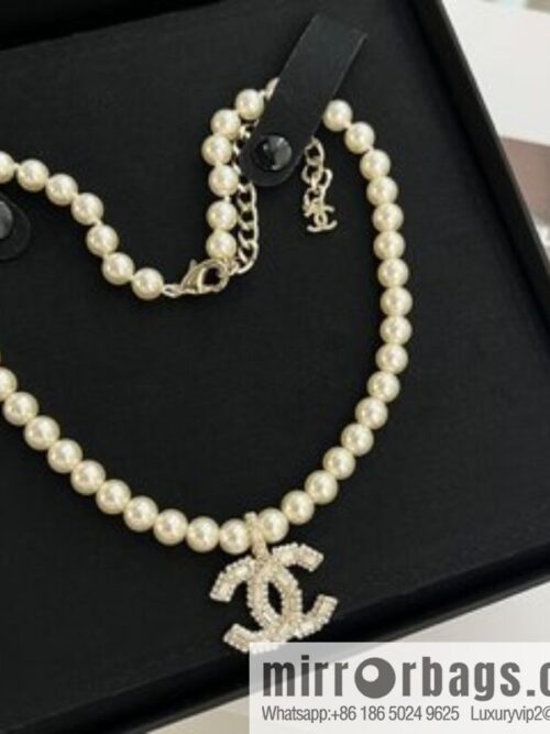 i1665582227_293_0-800x800fcj3oaiy0fo672_20250715225900.jpg New ☑️ Chanel 100th Anniversary Full Diamond Pearl Necklace