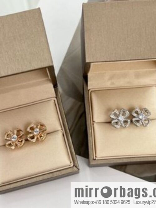 i1665583744_6751_5-800x800nysaz2zk3tg648_20250715225848.jpg BVLGARI Bulgari series, four-leaf clover stud earrings