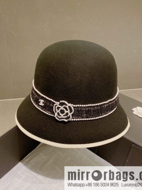 i1666021017_5911_2-800x800apj10f0rkba84004_20250701205645.jpg Chanel 2022 autumn and winter new wool top hat