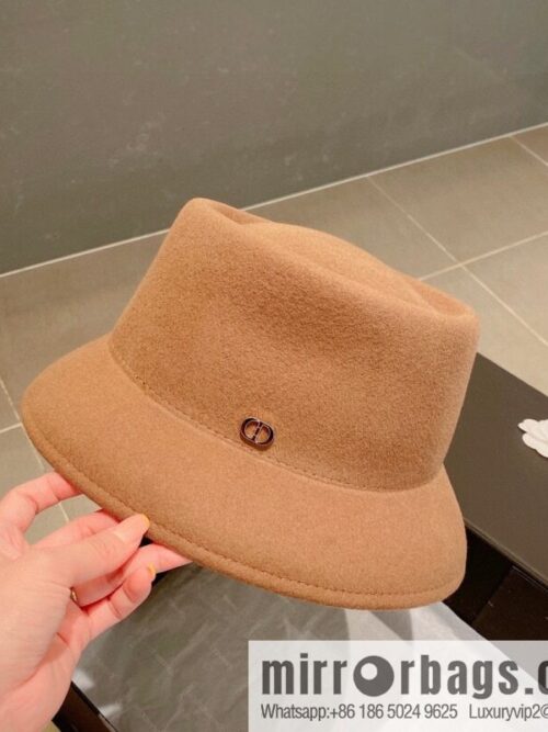 i1666021069_3441_2-800x800wzhqlidcpio83983_20250701205613.jpg Dior Dior 2022 autumn and winter new woolen basin hat