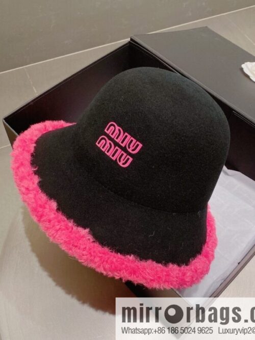 i1666113060_9840_2-800x800mo43wrkxctw83770_20250701205032.jpg Miao Miao miumiu 2022 autumn and winter new wool top hat