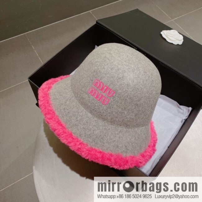 Miao Miao miumiu 2022 autumn and winter new wool top hat