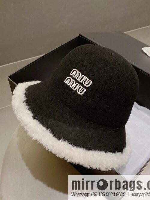 i1666113185_6225_1-800x800nx54sqe0csy83728_20250701204913.jpg Miao Miao miumiu 2022 autumn and winter new wool top hat