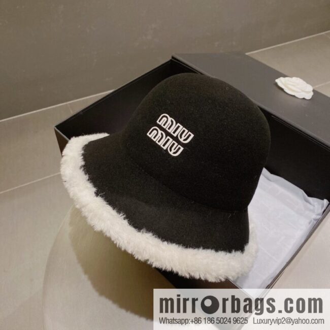 Miao Miao miumiu 2022 autumn and winter new wool top hat