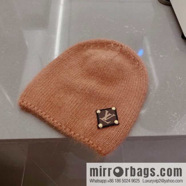 LV Louis Vuitton 2022 autumn and winter new wool knitted wool hat