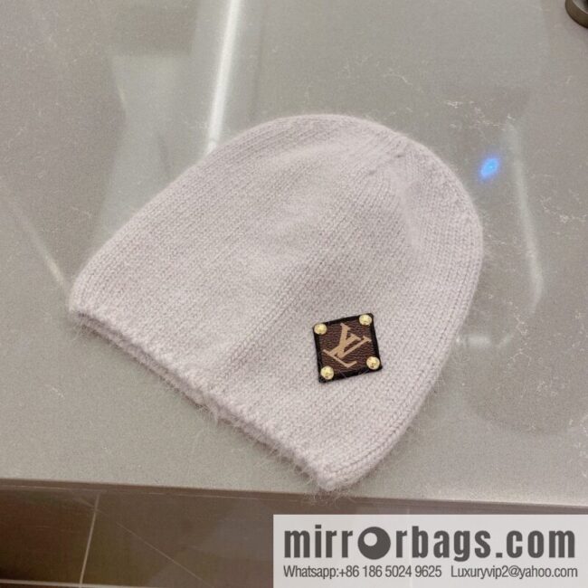 LV Louis Vuitton 2022 autumn and winter new wool knitted wool hat