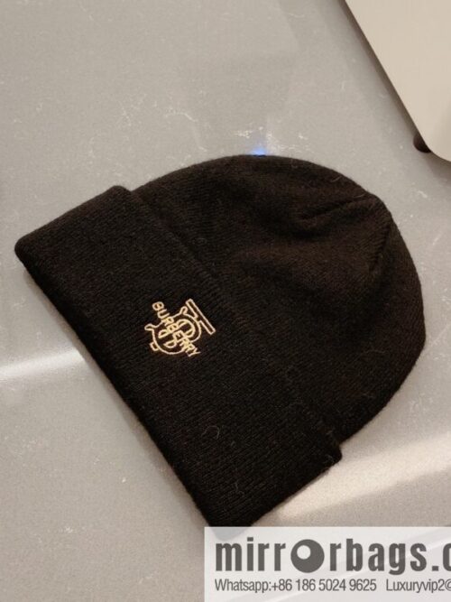 i1666198277_7843_1-800x8005zbzwzilf5f83577_20250701204446.jpg Burberry 2022 autumn and winter new wool knitted hat