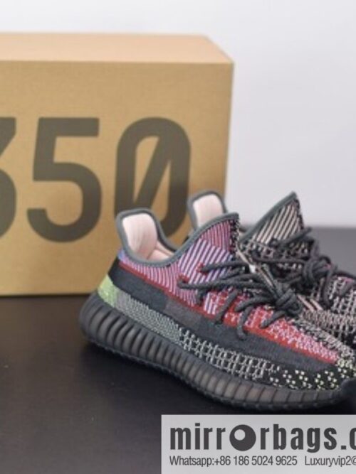 o_1ecnt1ed1cssvtm4p837ktis12-800x800bv4svar1noo82783_20250719081822.jpg Yeezy Boost 350V2 black rainbow angel yechei coconut sports running shoes, official item number: FW5190