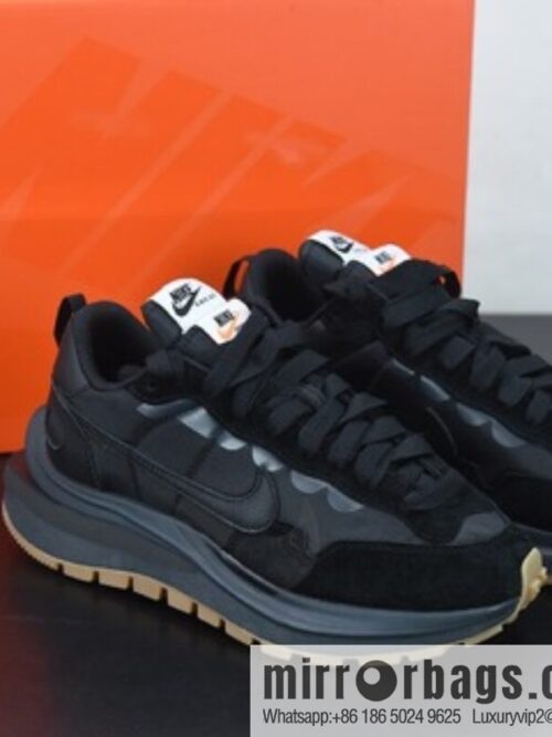 o_1fcflc2u7cho9n01q1pug4qgbt-800x800lmyjuqvroxf82882_20250719081917.jpg M05M5 TOP pure original shipment Sacai X NK regasus vaporrly SP waffle third generation 3.0 catwalk sports running shoes, item number: DD1875-001