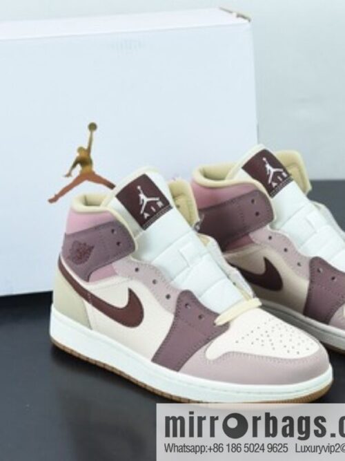 o_1fk1lvoet2pd14u11jot1m6718je81-800x800mlli2vhh3yn74865_20250719065654.jpg Air Jordan AJ1 Mid Gang, Red Bean Milk Tea Mid Gang Cultural Basketball Shoes, Item Number: DO7440-821