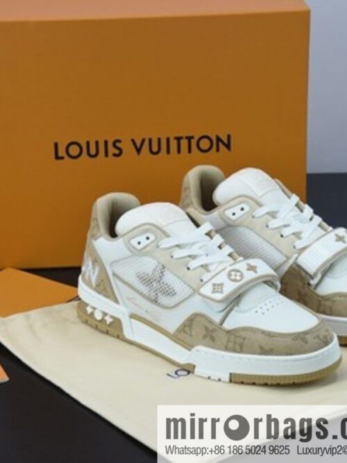 o_1g0bml2h112l515jha7hve31il5e9-800x800gm2nblng0ah77330_20250719072404.jpg LV/Louis Vuitton 2022S limited, official latest color scheme Men\'s Trainer sneakers