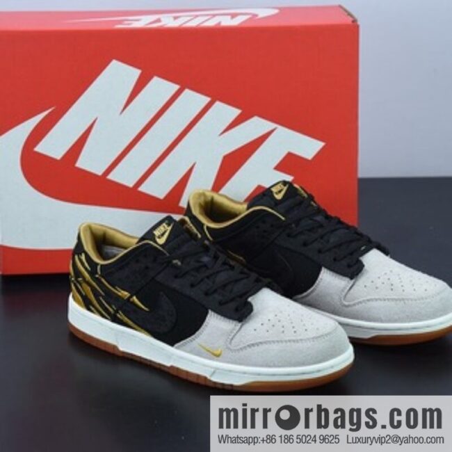 H03G5 pure original version Nk SB Dunk Low CNY Year of the Tiger black yellow tiger pattern SB dunk series Vintage low-top board shoes, item number: DQ5351-001