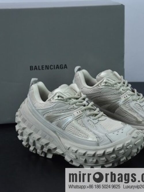 o_1g15fn7mlemfjnu1rho1ugn1uel14-800x800uwyubbsukjj77956_20250719072957.jpg D03G7 Balenciaga/Balenciaga sneakers tire pattern shoes item number: 685611W2RA69700