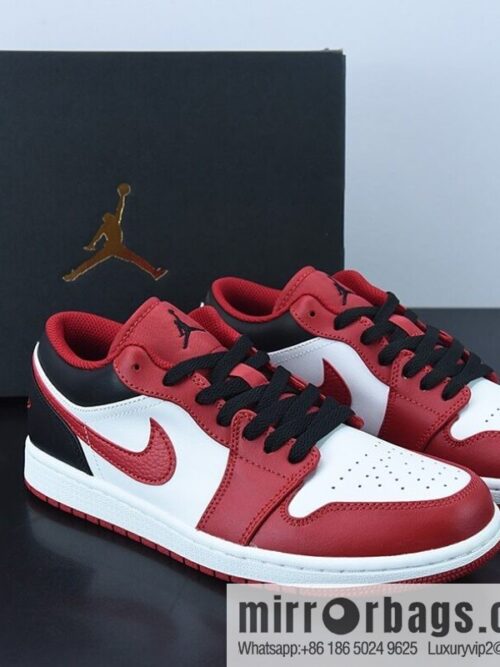 o_1g7jgkem3hus1i4sho81j6eslf1l-800x800tvqdxerf0qx82937_20250719081951.jpg B09F3 AIR JORDAN 1 Low AJ1 Red, White and Black Vintage Basketball Shoes, Item Number: 553558-163