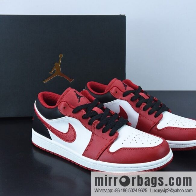 o_1g7jgkem3hus1i4sho81j6eslf1l-800x800tvqdxerf0qx82937_20250719081951.jpg B09F3 AIR JORDAN 1 Low AJ1 Red, White and Black Vintage Basketball Shoes, Item Number: 553558-163
