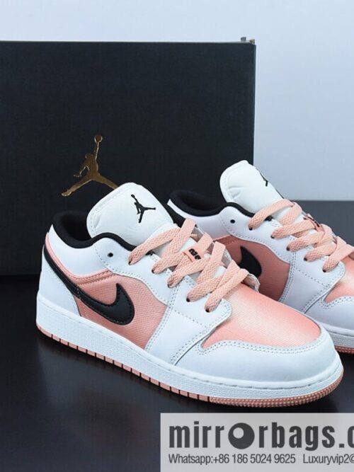 o_1g885jrnor0hhkm115718sl1ic9cm-800x800ia0z4econry82970_20250719082010.jpg Air Jordan 1 Low white powder black aj1 low help series item number: DM8960-801