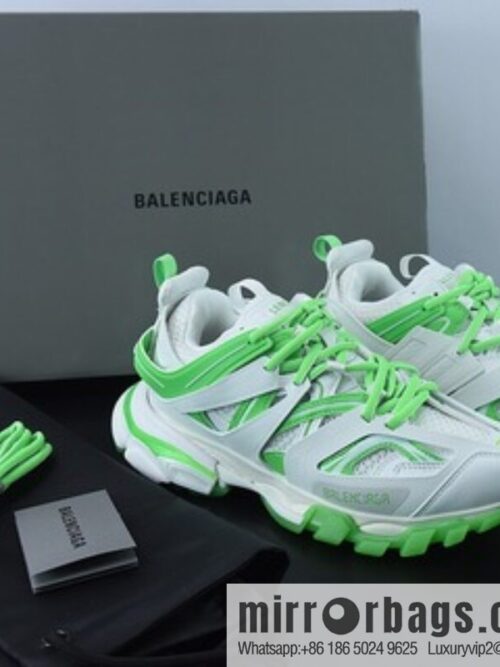 o_1gadkha4bo0fk2i1v9bs0a80vom-800x8002vasj1jybjh69923_20250719025050.jpg Balenciaga 3.0 functional balenciaga sneaker tess 3.0 Unisex same trendy dad shoes
