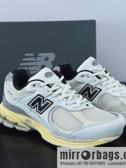 o_1gag9ld6q1pms1oerj4d11i81q0vt-800x800bhlt3py4ous69846_20250719025007.jpg This is neverthat x New Balance ML2002RT joint Vintage casual running shoes