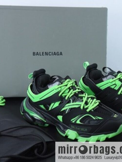 o_1galenf39cu813d51hni12m8etm6a-800x800tqdhooqlugm69637_20250719024814.jpg Balenciaga Balenciaga 3.0 low-top dad shoes, black and green, item number: 542436W3RL11035