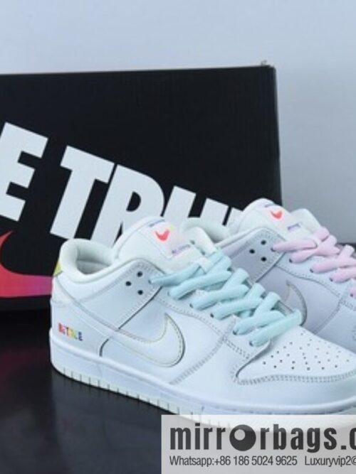 o_1gc6c1jj1c1fh8lsss0hh7e1l-800x800zrpmqjsnwuh64950_20250719014905.jpg SB Dunk Low \"Be True\" Slam Dunk Series Low Help Casual Sports Skateboard Shoes \"White Rainbow Light Changing\" Item Number: DR4876-100