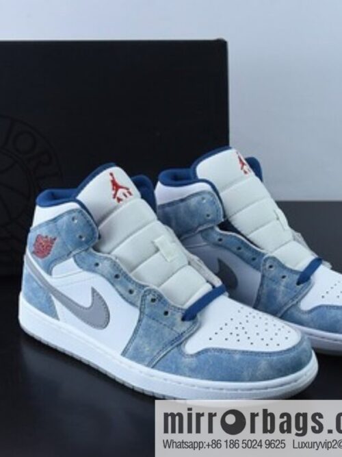 o_1gclsev6n67eoj38e5acatk98o-800x800nxapykbwtfn63147_20250719012501.jpg Air Jordan 1 Mid AJ1 white blue, mints, washed blue, medium top basketball shoes item number: DN3706-401
