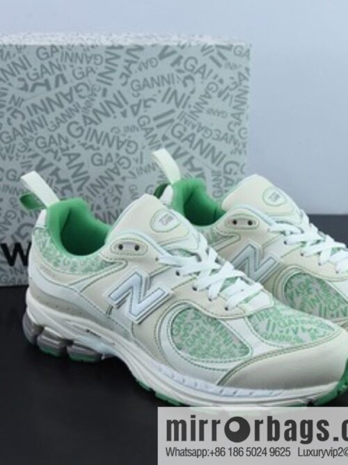 o_1gcocrjp74od11od17q21qij17l6hj-800x800gof1ttknukr62982_20250719012328.jpg New Balance ML2002 Series Vintage Daddy Style Unisex Casual Shoes Couple Versatile Jogging Shoes Sports Men\'s Shoes Women\'s Shoes M2002RGC