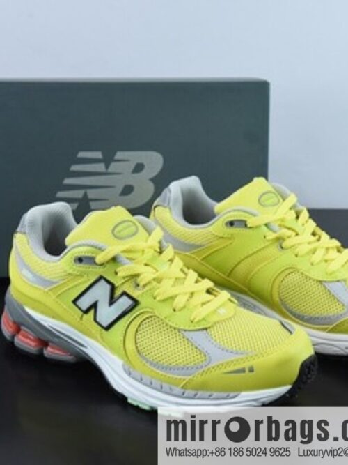 o_1gctgucld1idcsuo12om9u01v5pt-800x800kkjhel5lstq62740_20250719012109.jpg New Balance ML2002 Series Vintage Daddy Style Unisex Casual Shoes Couple Versatile Jogging Shoes Sports Men\'s Shoes M2002RLC