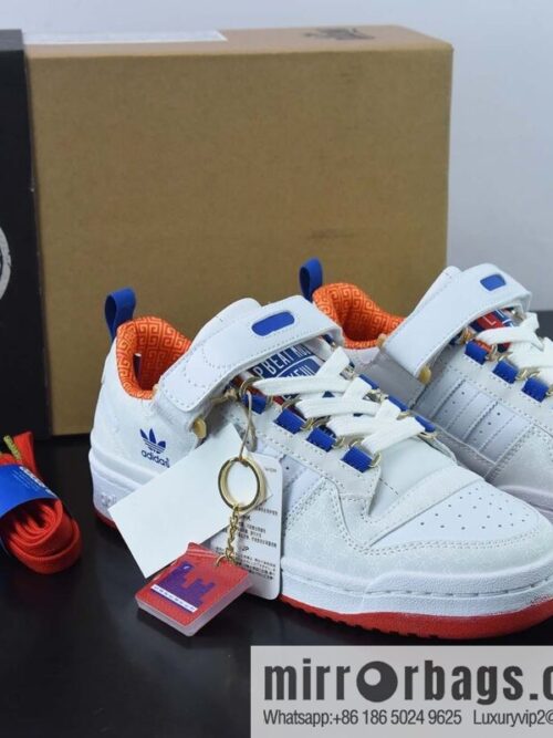 wsxc1668426856890_4-800x8005w0tpog1ny050501_20250718043005.jpg Ad Forum 84 Low popularity single item, classic Vintage basketball shoes item number: HP2355