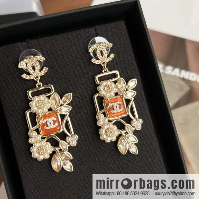 New ☑️ Chanel c2 double c pink diamond pearl flower stud earrings