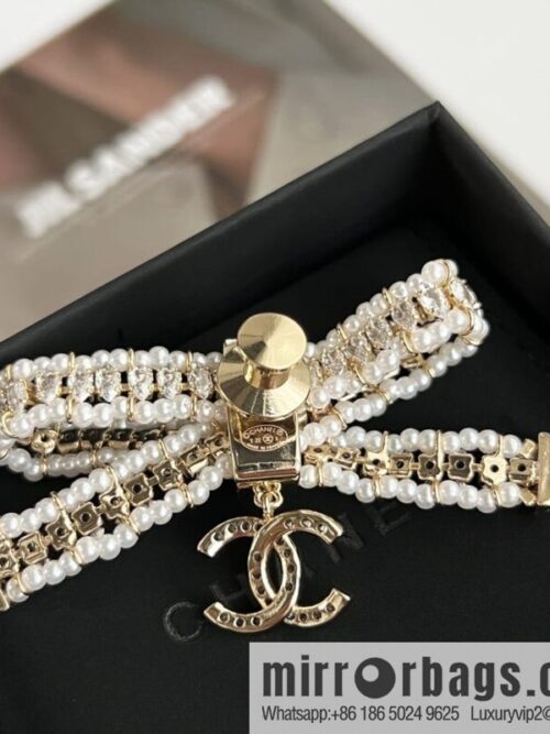 wsxc1669028600561_4-800x800i5bzuh2ts3r205818_20250709071117.jpg New ☑️ Chanel double c bow pearl brooch