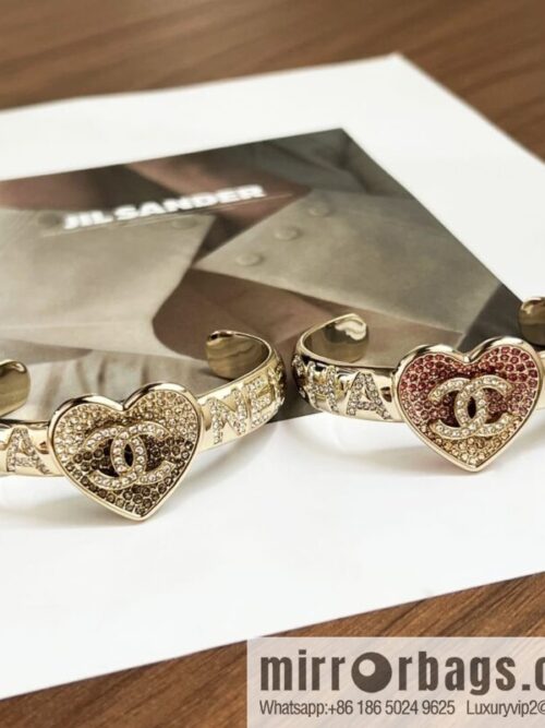 wsxc1669459288389_0-800x800kshil2dc3ex205577_20250709070411.jpg New ☑️ Chanel Double C Full Diamond Love Peach Heart Opening Bracelet