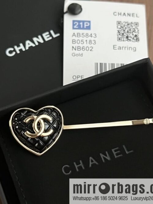 wsxc1669459299973_0-800x800llrsiu3tnhm205544_20250709070314.jpg New ☑️ Chanel double c peach heart love hairpin hairpin