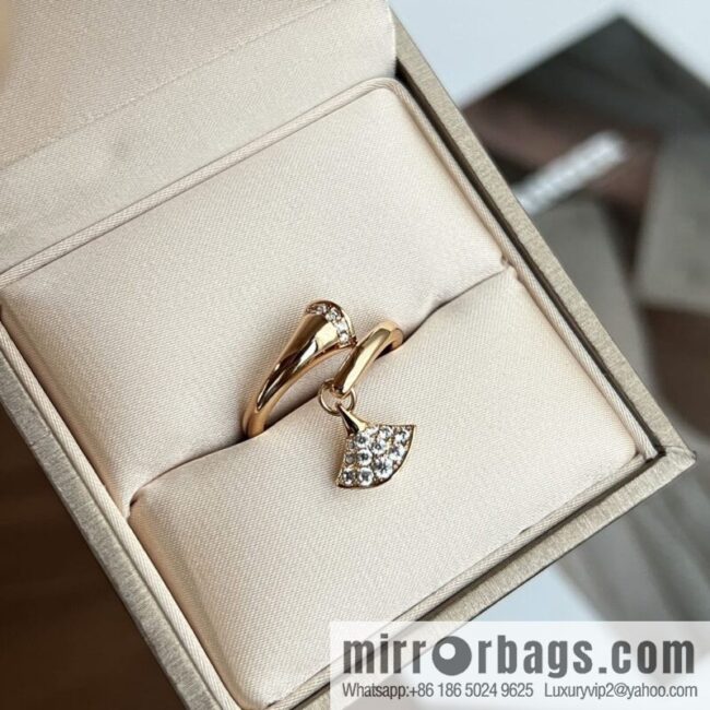 BVLGARI Bulgari classic full diamond fan ring