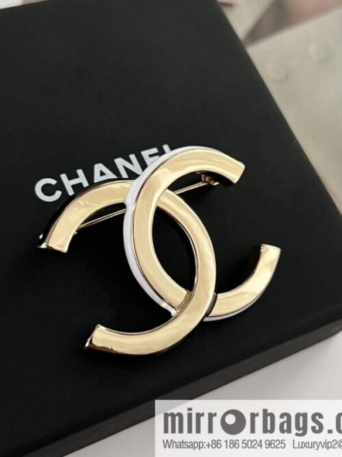 wsxc1670501788699_6-800x8003iyudo3ojev202054_20250709053016.jpg New ☑️ Chanel double c black and white smooth brooch