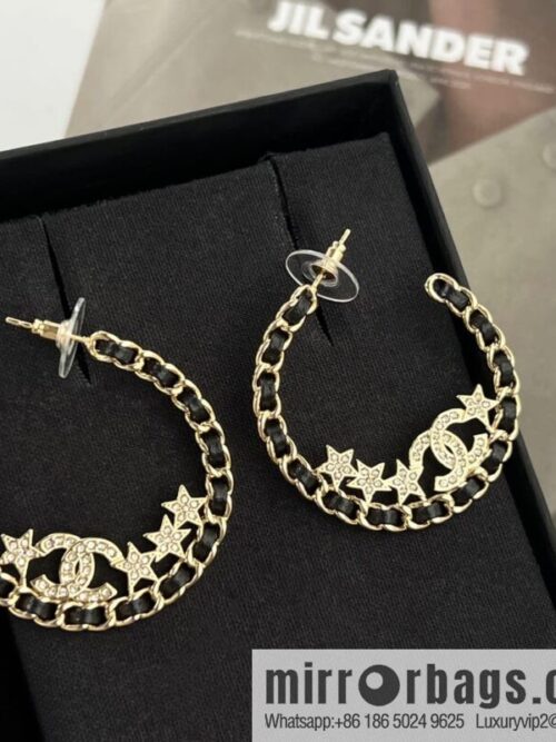 wsxc1670933589494_0-800x800hpvxutqcmj0201627_20250709051727.jpg New ☑️ Chanel semi-round double c black leather rope star stud earrings