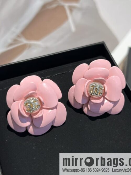 wsxc1672231051284_0-800x800am5ezbbvy02201519_20250709051410.jpg New ☑️ Chanel c1 double c pink camellia stud earrings