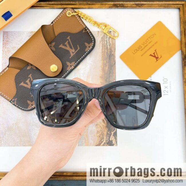 LV Louis Vuitton Square Unisex Sunglasses