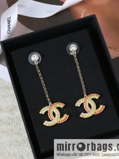 wsxc1675422662115_0-800x800pa2styvtdb0197739_20250709033036.jpg New ☑️ Chanel c2 double c colored diamond stud earrings