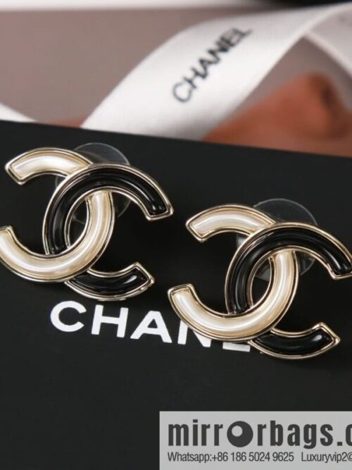 wsxc1675422664687_4-800x80001yqugikll0197717_20250709032956.jpg New ☑️ Chanel c1 double c black and white stud earrings
