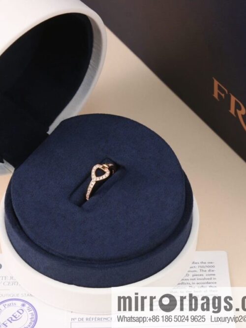 wsxc1675507766008_3-800x800a0y2zswt44d195109_20250709021325.jpg Fred limited edition rose gold heart ring