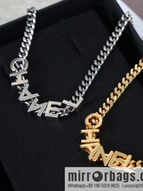 wsxc1675943470483_5-800x800i4bkh23dgup194776_20250709020226.jpg New ☑️ Chanel medieval chain strap letter necklace